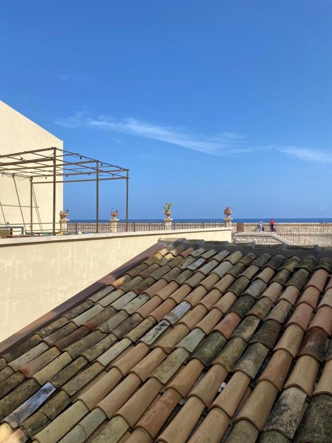 Le Meraviglie Del Lungomare Villa Siraküza Oda fotoğraf